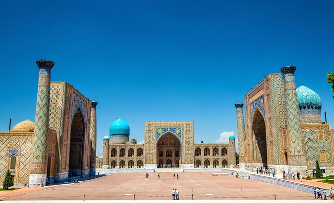 1-Day Tour of Samarkand from Tashkent - Bibi Khanym Mosque and the first look at old Samarkand