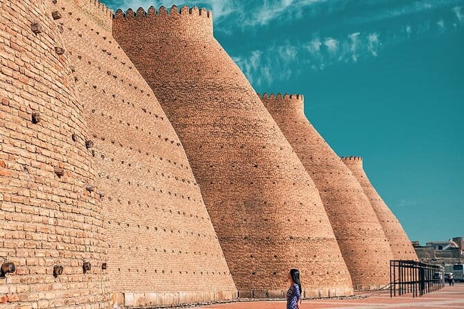 A Complete Chapter To Old Bukhara - Key points at a glance