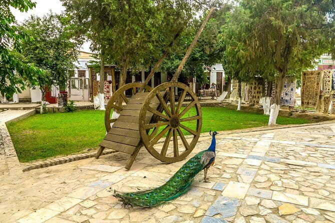 Beyond the Walls: Countryside Tour with Transport and Lunch - Key points to know before booking