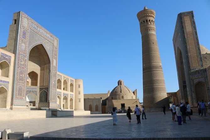 Bukhara: Private Guided Walking Tour with Hotel Pickup - From Magoki-Attori Mosque to old carpet traditions