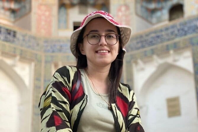 Bukhara: Private Guided Walking Tour with Hotel Pickup - Chashma-Ayyub and the story of a sacred spring