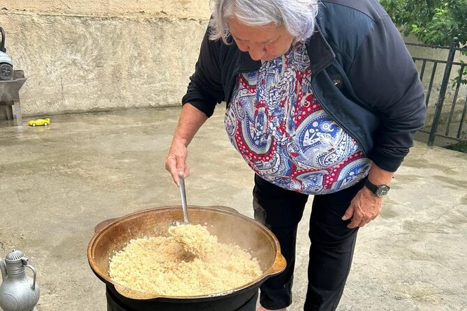 Cooking Class in the Village with Local Family in Samarkand - Konigil paper, oil, and pottery stops