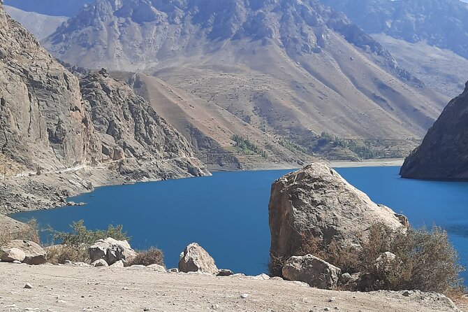 Day Tour from Samarkand Explore Panjakent and Seven Lakes - What the short timing means for your day