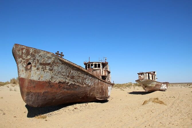 Daytrip from Khiva to Aral Sea Cemetery of Ships. All in one - The Aral Sea Museum in Muynak