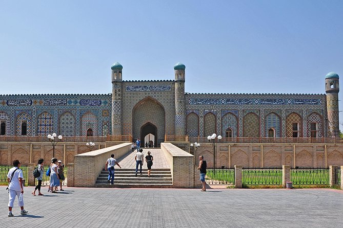 Fergana Valley Tour - A 6:00 a.m. start from Tashkent