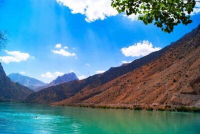 Day tour to the Tajiksitan Alexander lake.