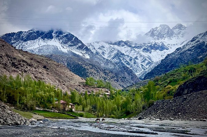 From Samarkand: Day Trip to Tajikistan's Seven Lakes - The long road through the Fan Mountains
