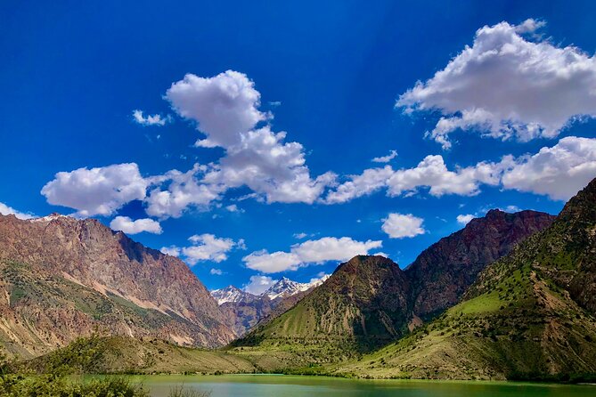 From Samarkand: Day Trip to Tajikistan's Seven Lakes - Crossing into Tajikistan with guide assistance