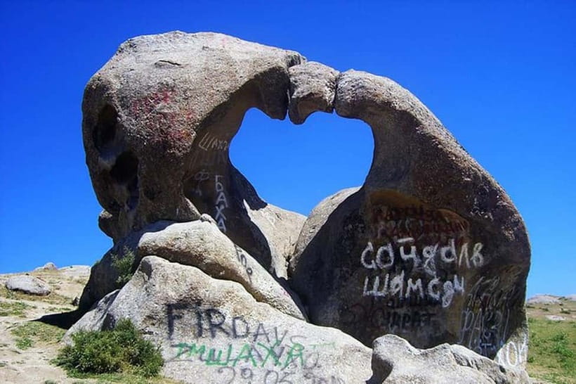 From Samarkand: Shahrisabz Day Trip & Mountain Pass Tour - Dorut-Tilavat and the Timurid memorials