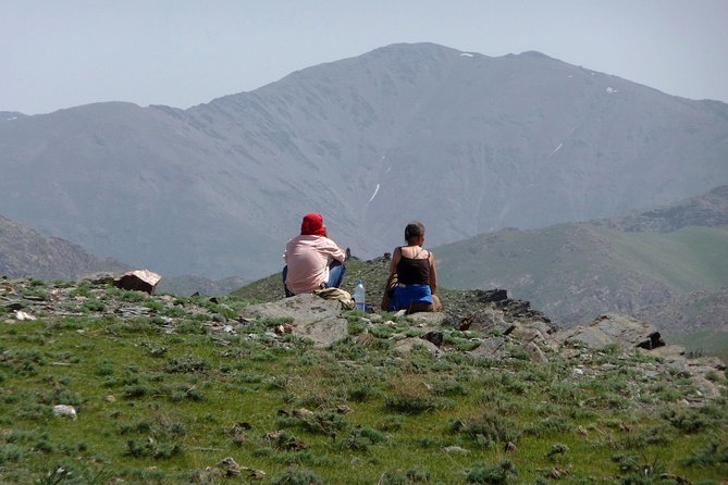 Hiking tour to Hayat, Uhum and Asraf villages – 4 days - Who should book this experience?