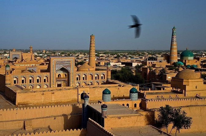 Khiva day tour - Tash-Khovli Palace and the world of royal courtyards