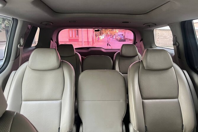Private Transfer from/to Tashkent Airport - Finding the driver at Tashkent International Airport