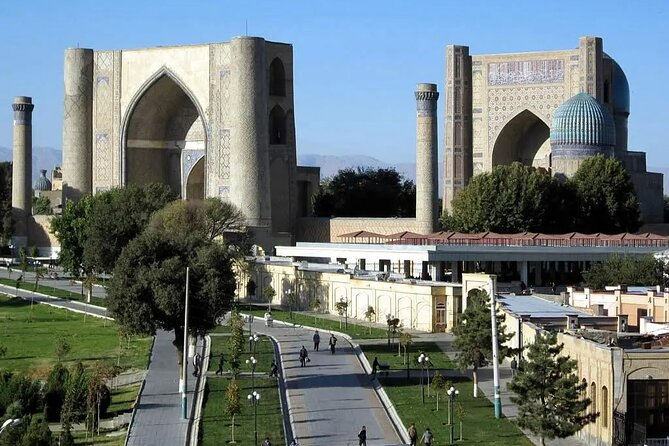 Samarkand Capital of Amir Timur Private Tour with Transport - Siab Bazaar, where Samarkand feels ordinary