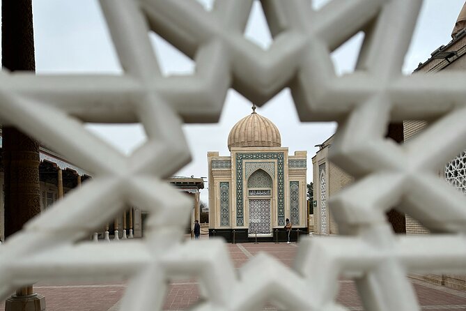 Samarkand Capital of Amir Timur Private Tour with Transport - Shah-i-Zinda and a corridor of tombs