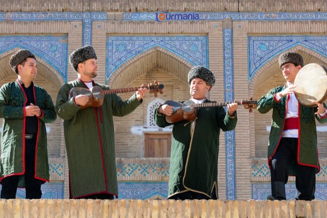 Samarkand Historical City Highlights Guided Walking Tour - Siab Bazaar brings the city down to street level