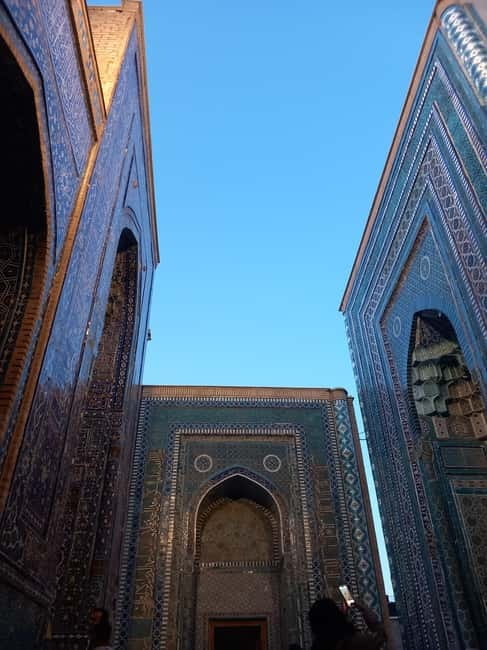 Samarkand One Day Tour: one day walking & group tour - Hazrat Khizr Mosque and a useful pause in the route