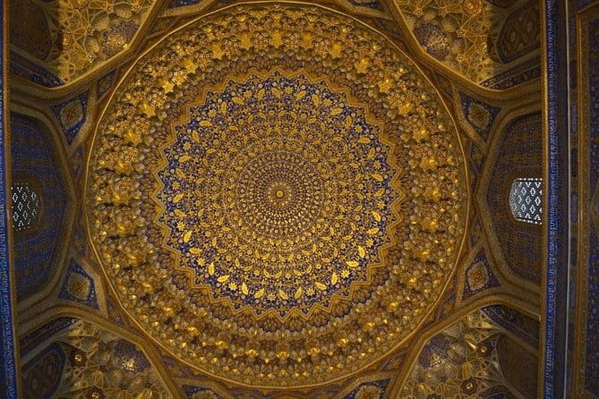 Samarkand Walking Tour - Bibi Khanym Mosque and the Story of India