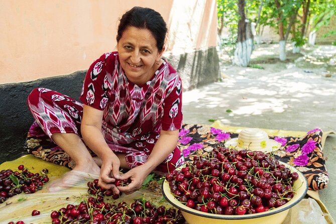 Silk Road Secrets Tour in Uzbekistan - Three great cities, one tight five-day route