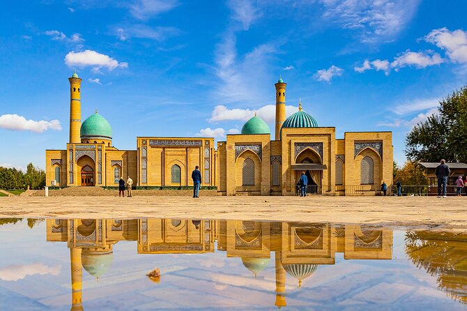 Tashkent City Highlights Guided Walking Tour - The Boulevard and the city’s modern pulse