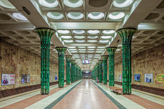 Tashkent Food and Metro Journey - Starting at Chorsu Bazaar with an appetite