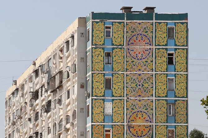 Tashkent Soviet Architecture (Modernism) and Subway station tour. - What $50 per person gets you