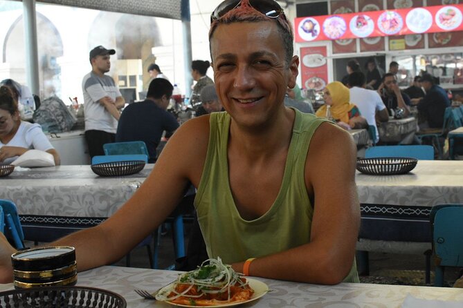 Tashkent Vegan Street Food Tour - What the guide adds to the morning