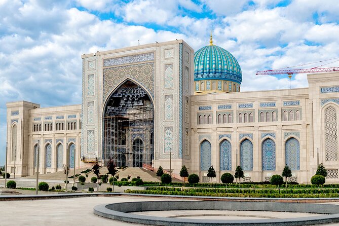 Tashkent Walking & Food Tour: Highlights + Local Flavors - Key points to know