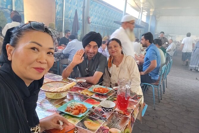 Ten Bites Adventure Food Tour in Tashkent - Who should book this experience